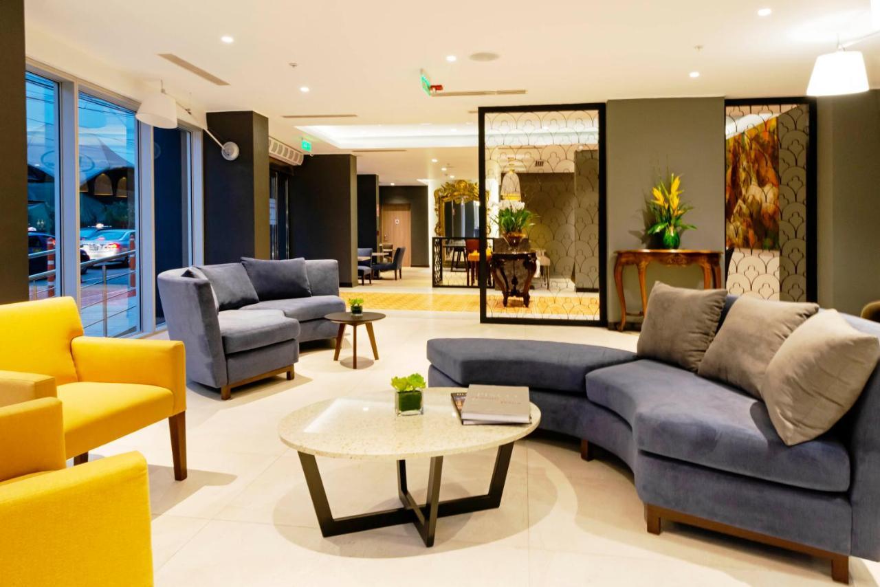 Mercure Ariosto Lima Exterior foto