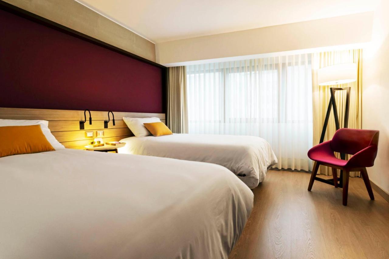 Mercure Ariosto Lima Exterior foto